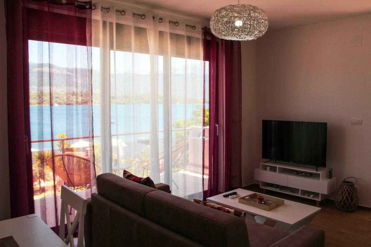 Apartments Tramonto Tivat Eksteriør billede