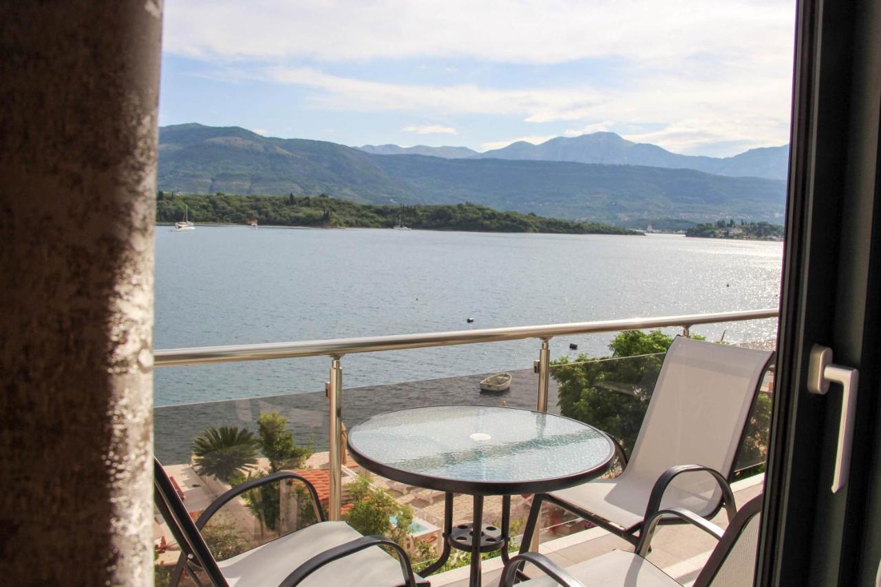 Apartments Tramonto Tivat Eksteriør billede